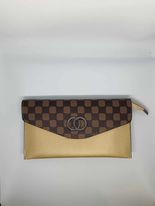 sac a main ou pochette a main belge
